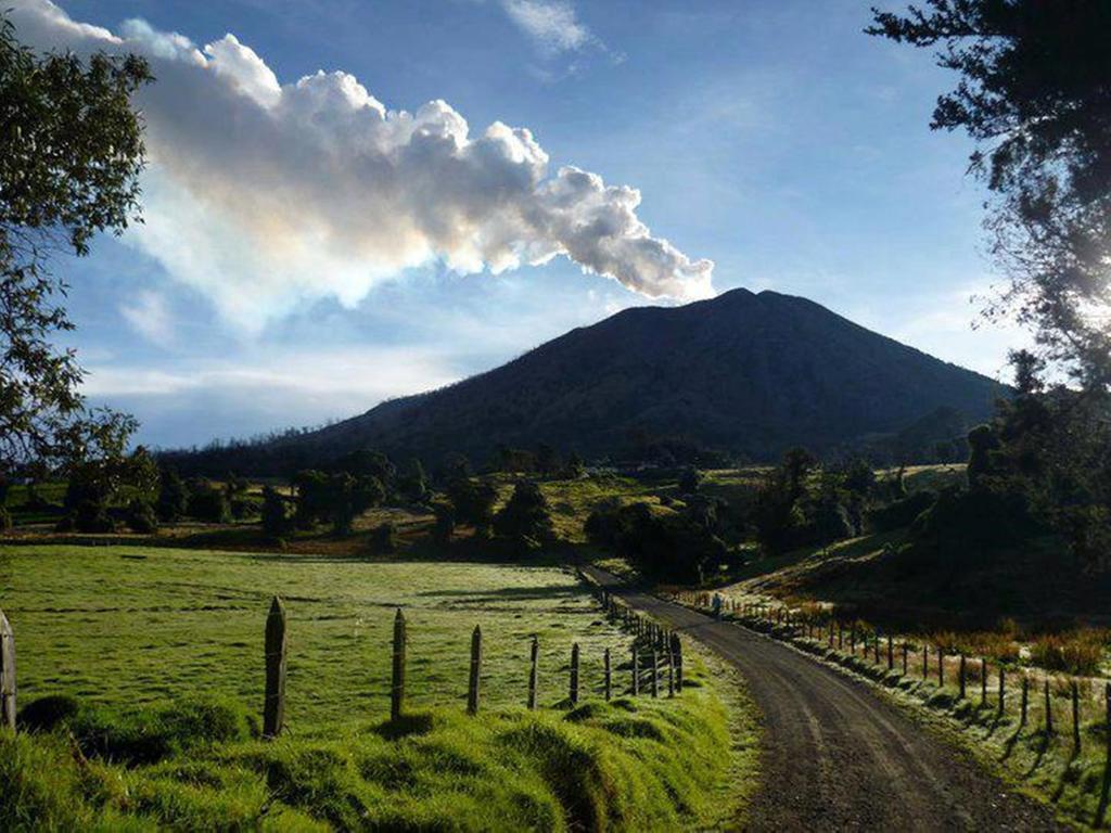 Hotel Wagelia Turrialba Exterior foto